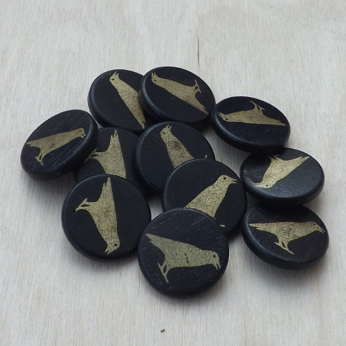 Crow buttons thumb