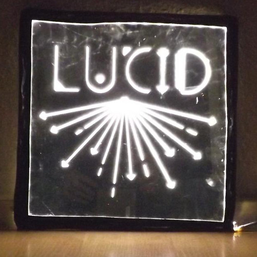 Lucid lamp thumb
